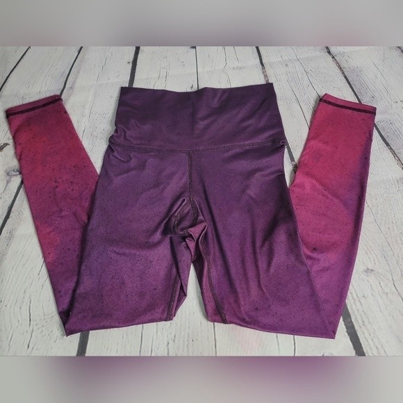 Sol & Mane Athletic Leggings size XS - Picture 2 of 4